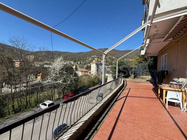 appartamento in vendita a Genova in zona Molassana