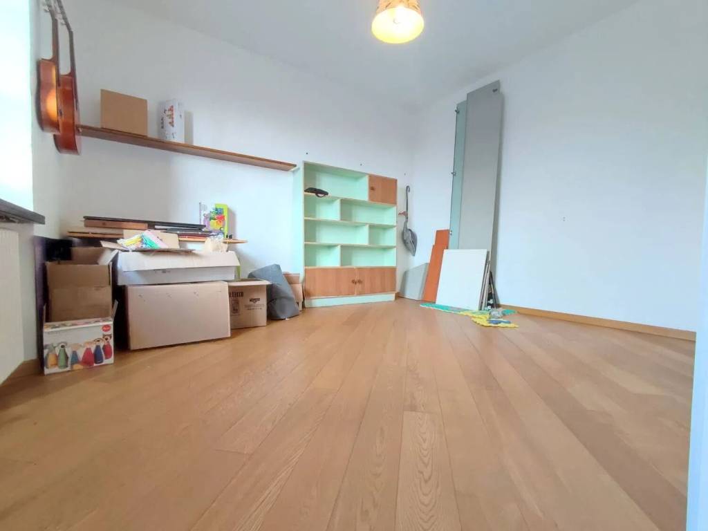 appartamento in vendita a Genova in zona Lagaccio / Granarolo