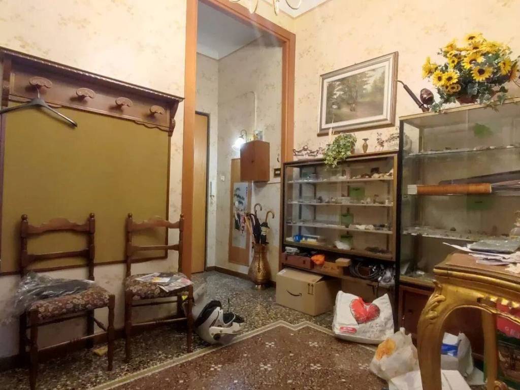 appartamento in vendita a Genova in zona Sampierdarena