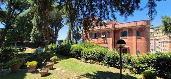 appartamento in vendita a Genova in zona Nervi
