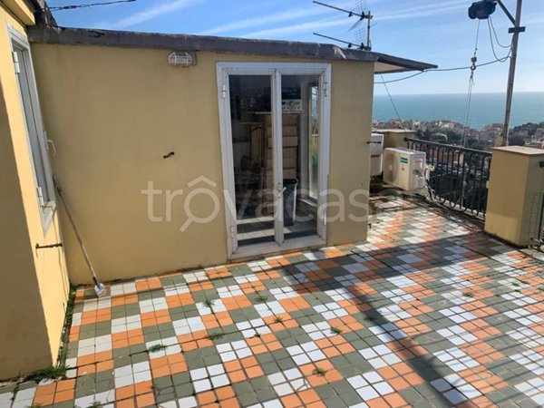 casa indipendente in vendita a Genova