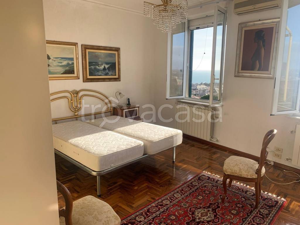 casa indipendente in vendita a Genova