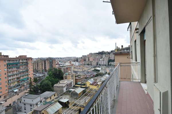 appartamento in vendita a Genova in zona Oregina
