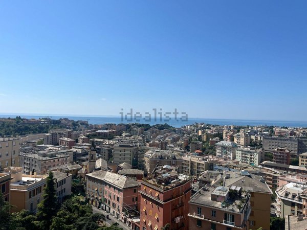appartamento in vendita a Genova in zona San Martino