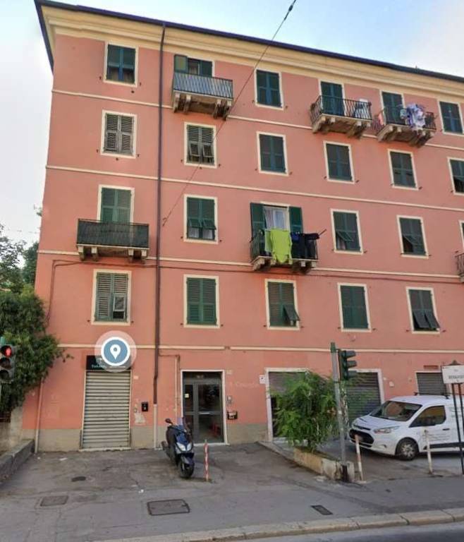 appartamento in vendita a Genova in zona Bolzaneto