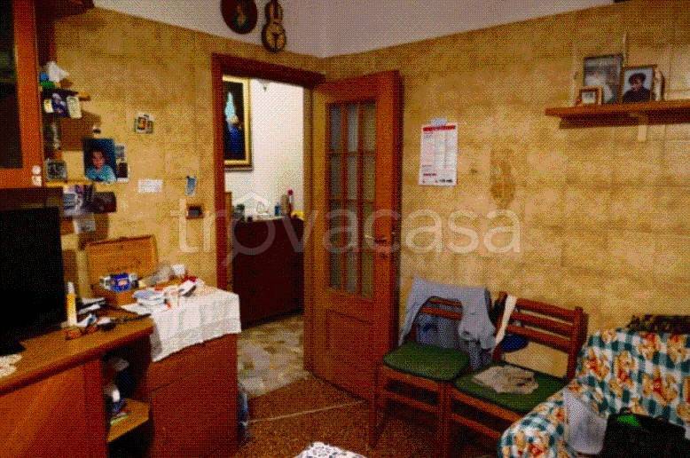 appartamento in vendita a Genova in zona Marassi