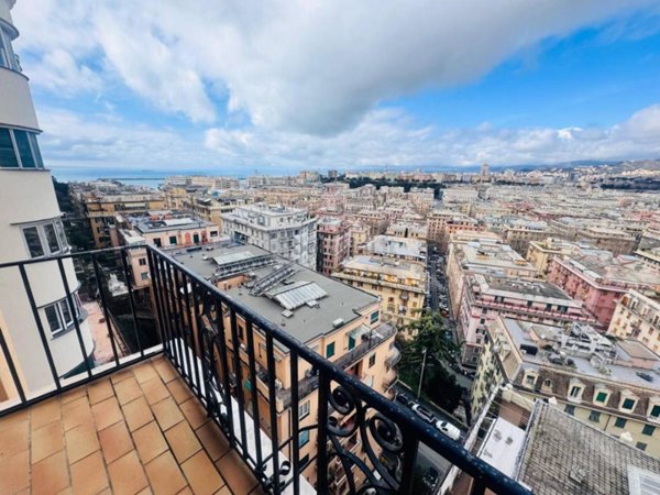 appartamento in vendita a Genova in zona Albaro