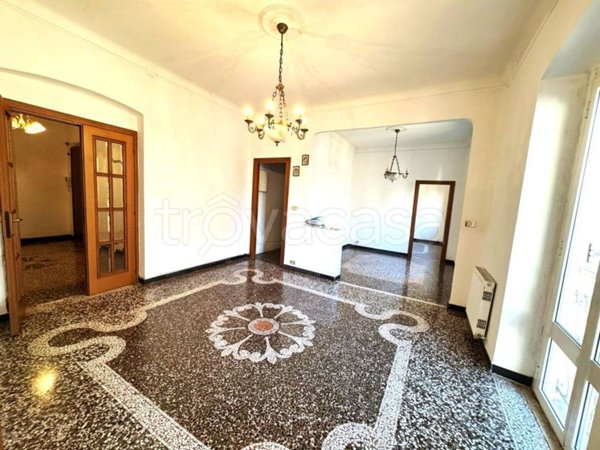 appartamento in vendita a Genova in zona Sampierdarena