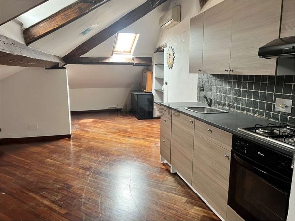 appartamento in vendita a Genova in zona Sestri Ponente