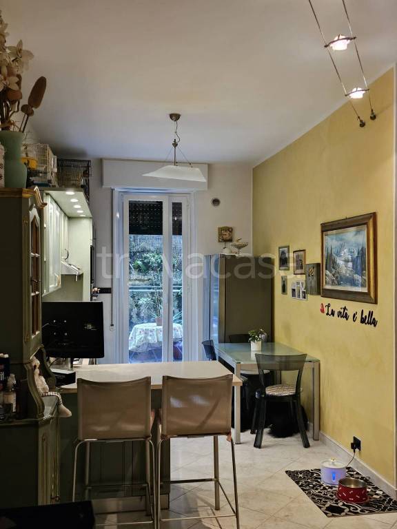 appartamento in vendita a Genova in zona Pegli