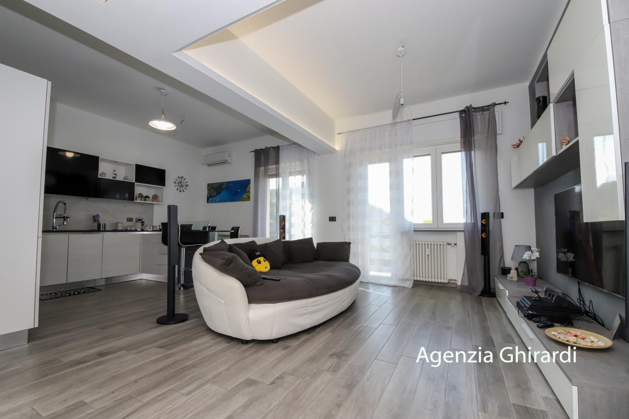 appartamento in vendita a Genova in zona Sestri Ponente