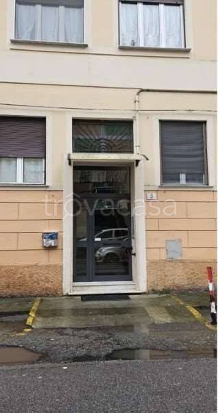 appartamento in vendita a Genova in zona Bolzaneto