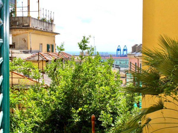 appartamento in vendita a Genova in zona Lagaccio / Granarolo