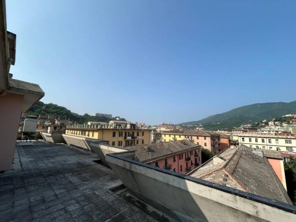 appartamento in vendita a Genova in zona Albaro