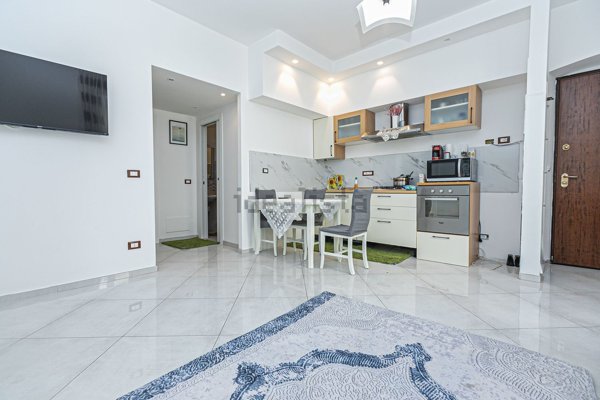 appartamento in vendita a Genova in zona Lagaccio / Granarolo