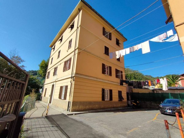 appartamento in vendita a Genova in zona Pontedecimo