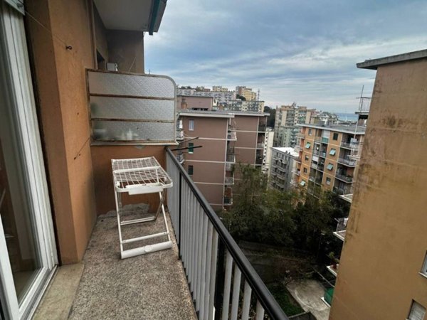 appartamento in vendita a Genova in zona Sampierdarena