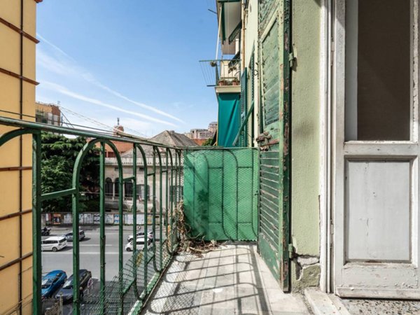 appartamento in vendita a Genova in zona Marassi