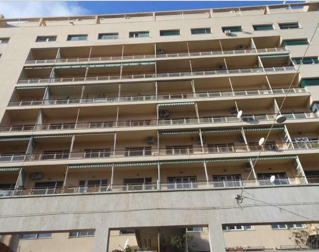appartamento in vendita a Genova in zona Foce