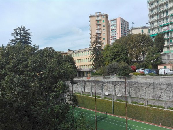 appartamento in vendita a Genova in zona Sampierdarena