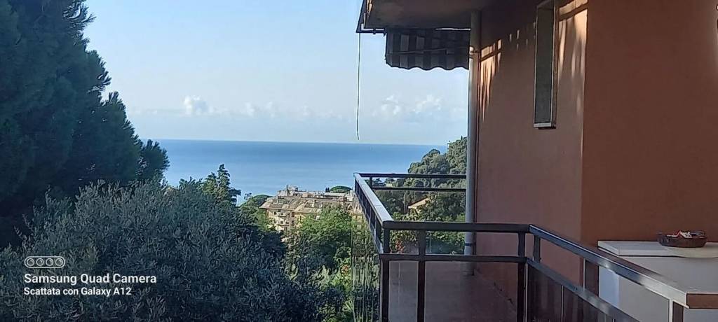 appartamento in vendita a Genova in zona Pegli
