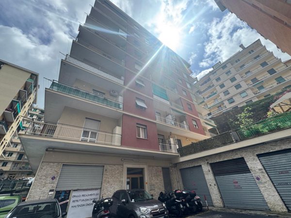 appartamento in vendita a Genova in zona Quezzi
