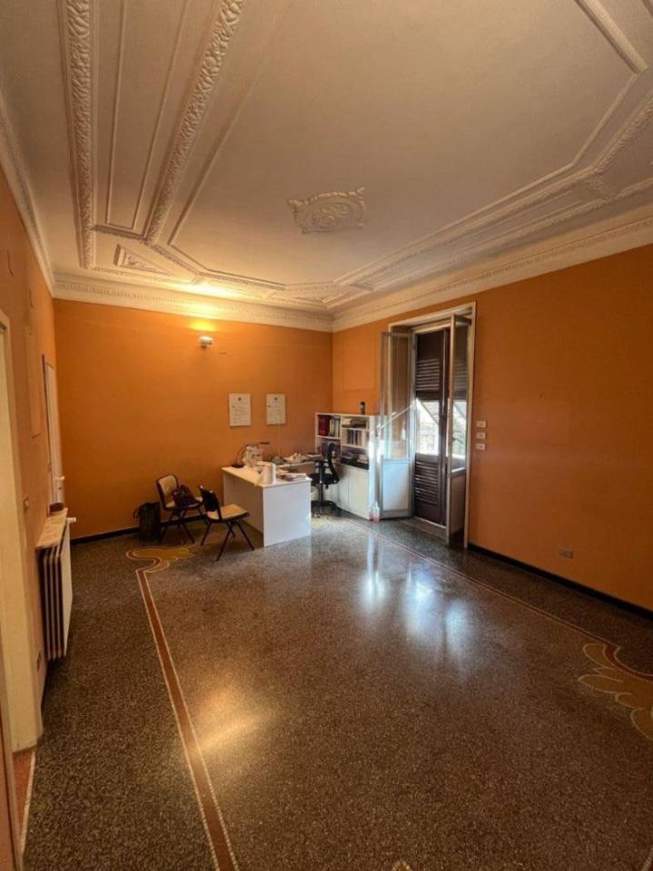 appartamento in vendita a Genova in zona Sampierdarena