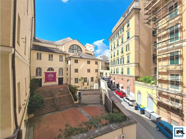 appartamento in vendita a Genova in zona Carignano