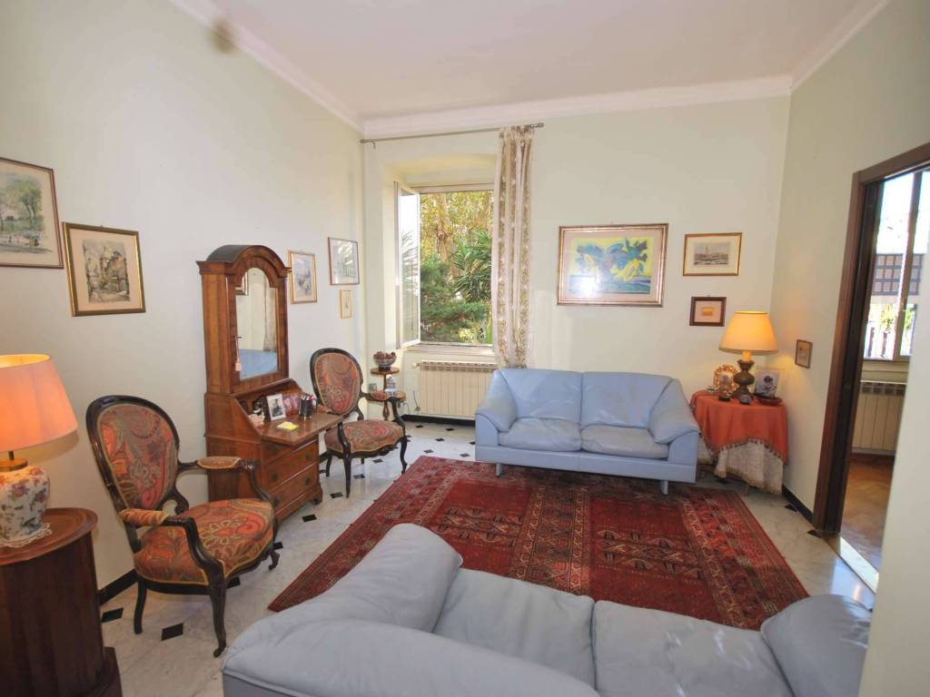 appartamento in vendita a Genova