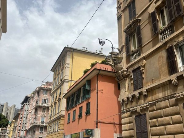 appartamento in vendita a Genova in zona Foce