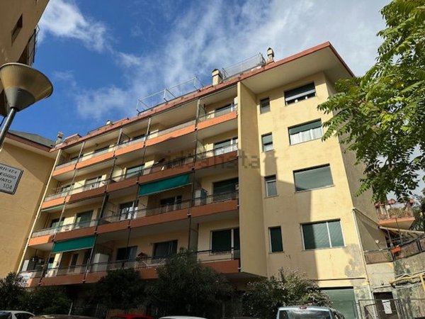 appartamento in vendita a Genova in zona Marassi