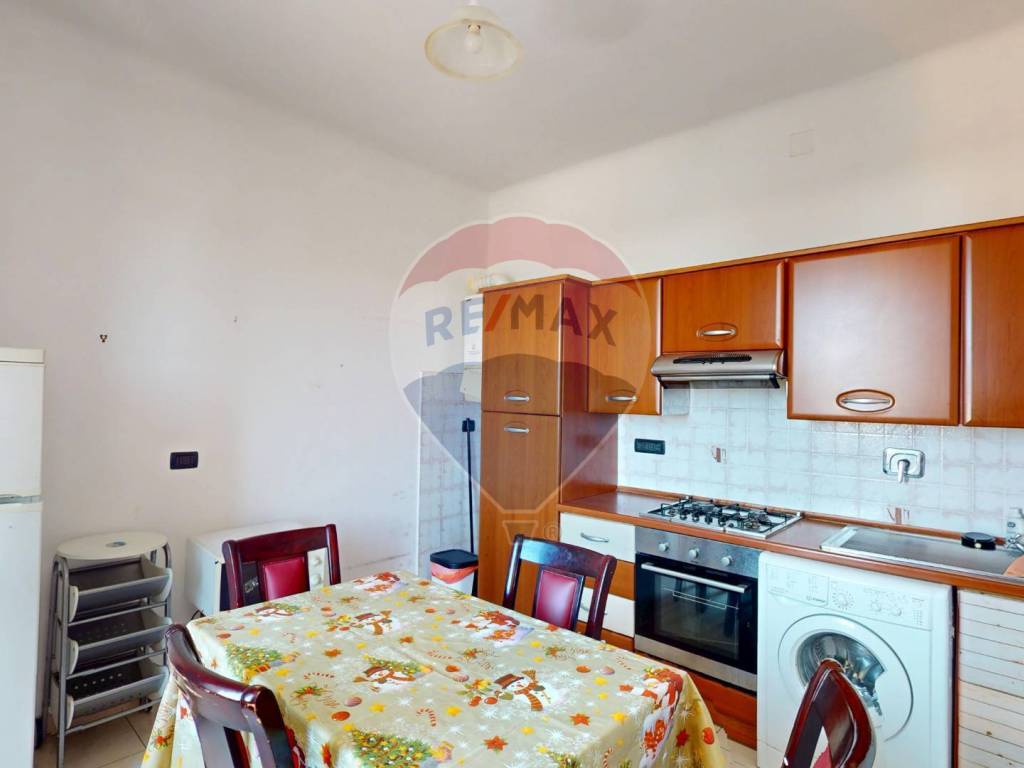 appartamento in vendita a Genova in zona Sestri Ponente