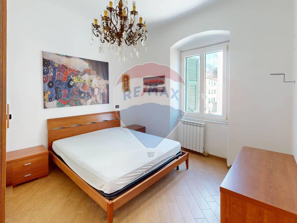 appartamento in vendita a Genova in zona Sestri Ponente