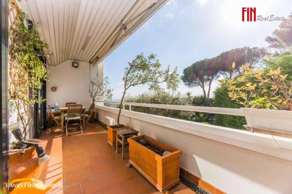 appartamento in vendita a Genova in zona Castelletto