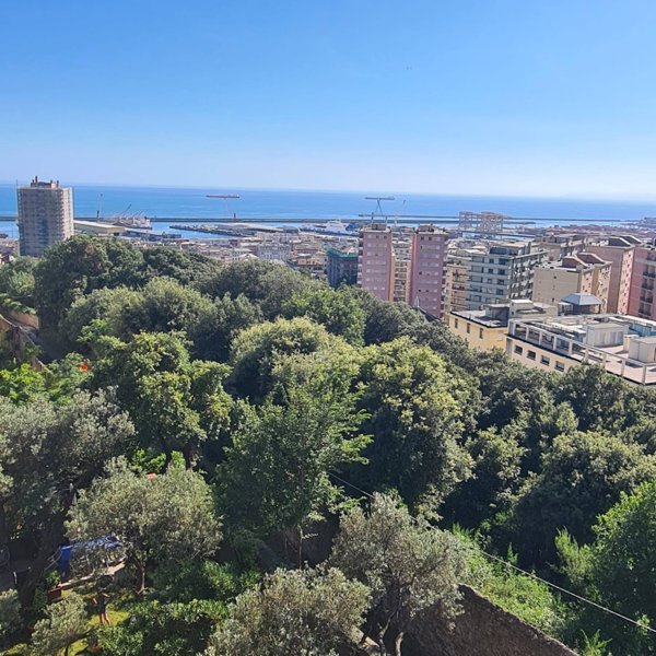 appartamento in vendita a Genova