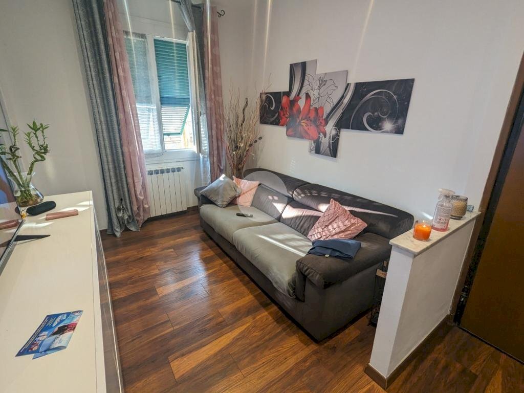 appartamento in vendita a Genova in zona Certosa