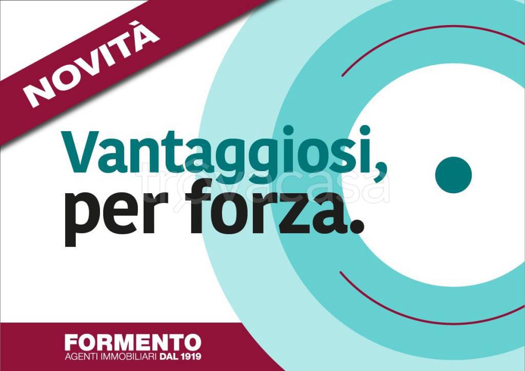 appartamento in vendita a Genova in zona Sottoripa / Maddalena / Molo