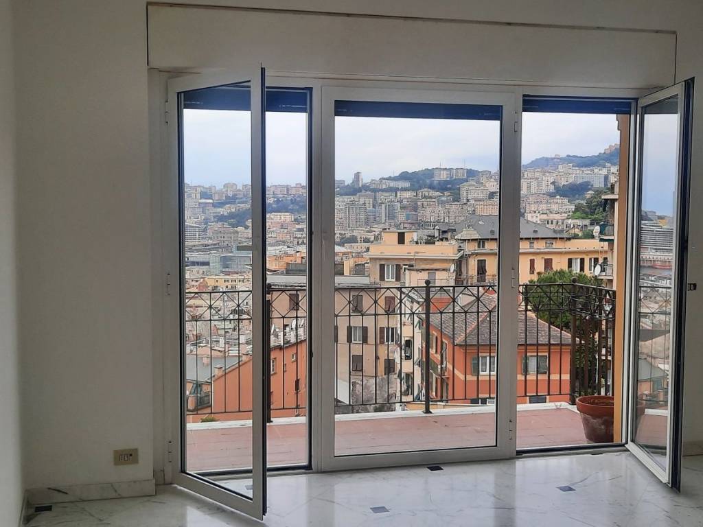 appartamento in vendita a Genova in zona Castelletto
