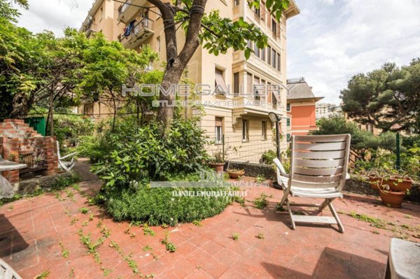 appartamento in vendita a Genova in zona Castelletto