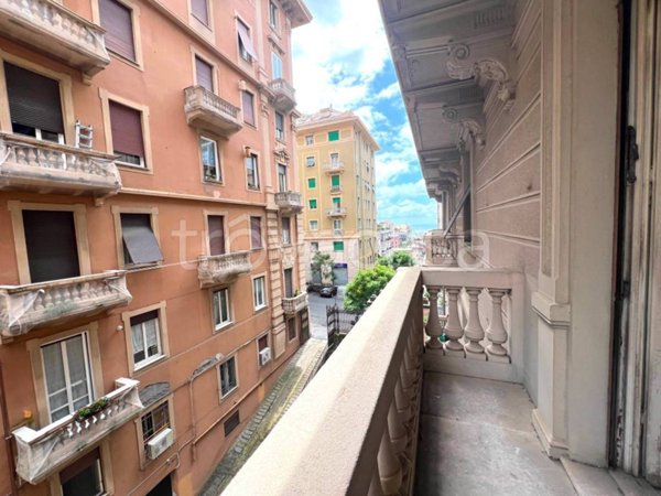 appartamento in vendita a Genova in zona Castelletto