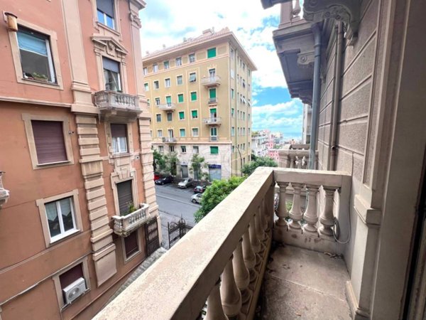 appartamento in vendita a Genova in zona Castelletto