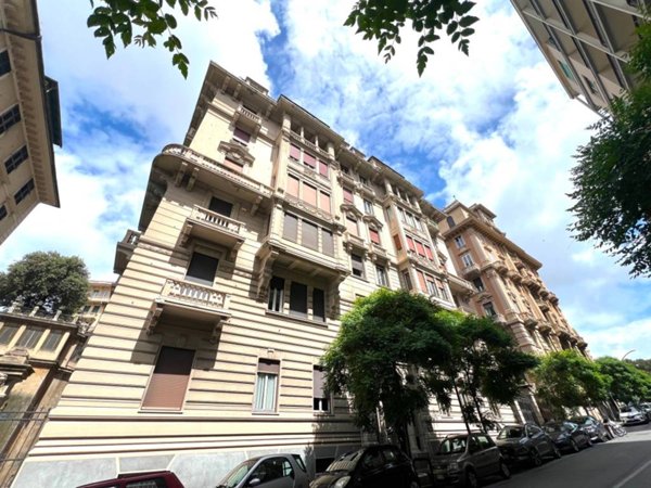 appartamento in vendita a Genova in zona Castelletto