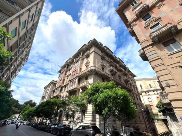 appartamento in vendita a Genova in zona Castelletto