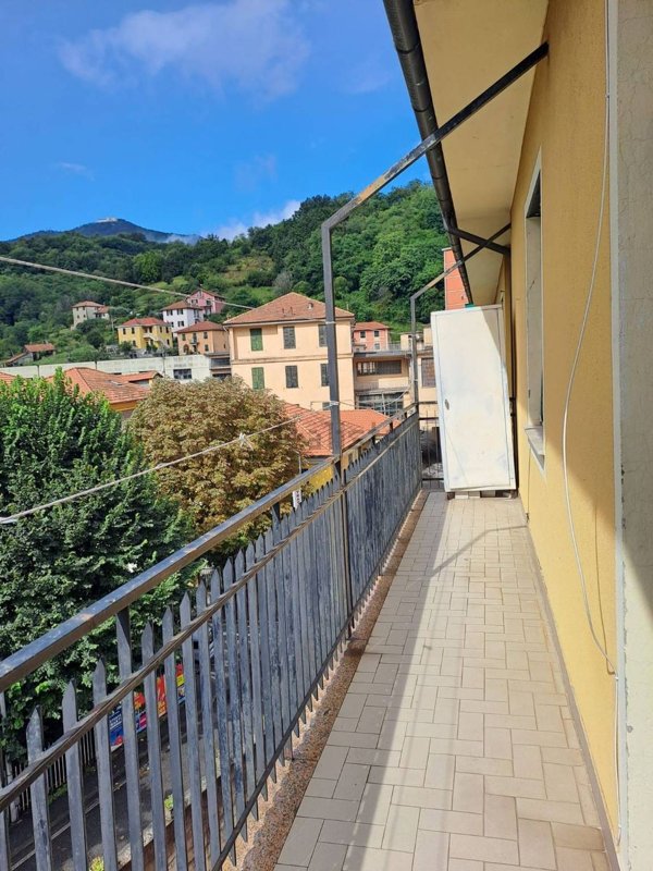appartamento in vendita a Genova in zona Pontedecimo