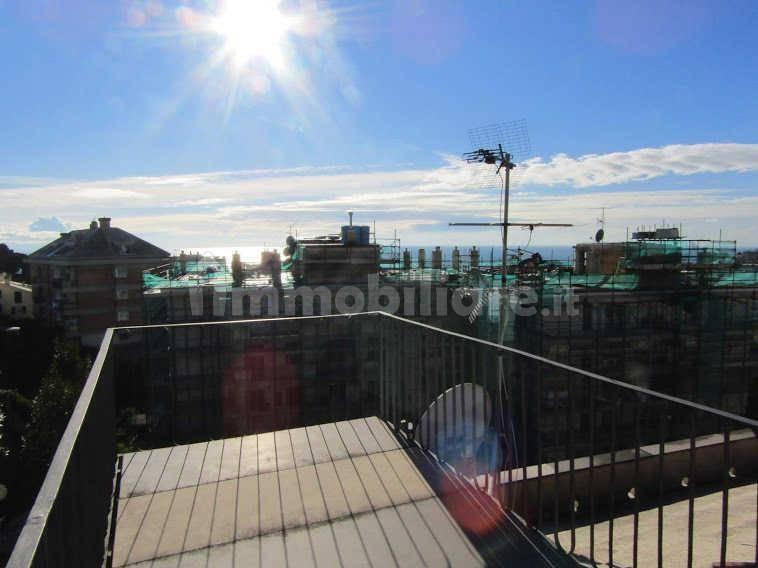 appartamento in vendita a Genova in zona Albaro