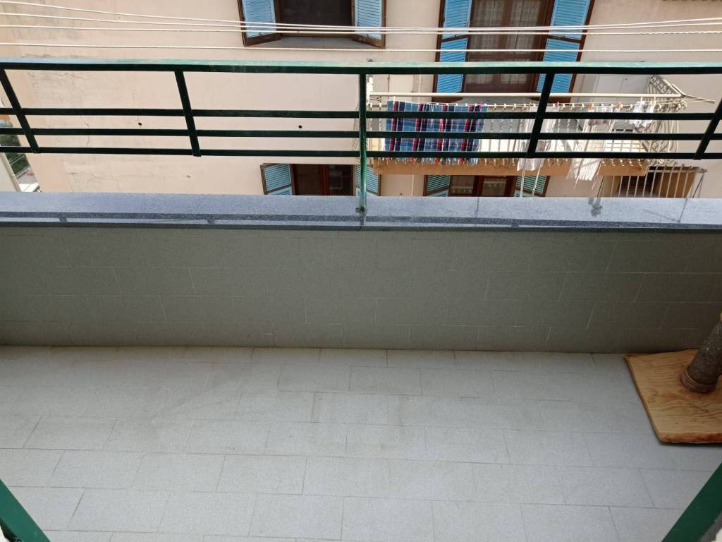 appartamento in vendita a Genova in zona Lagaccio / Granarolo