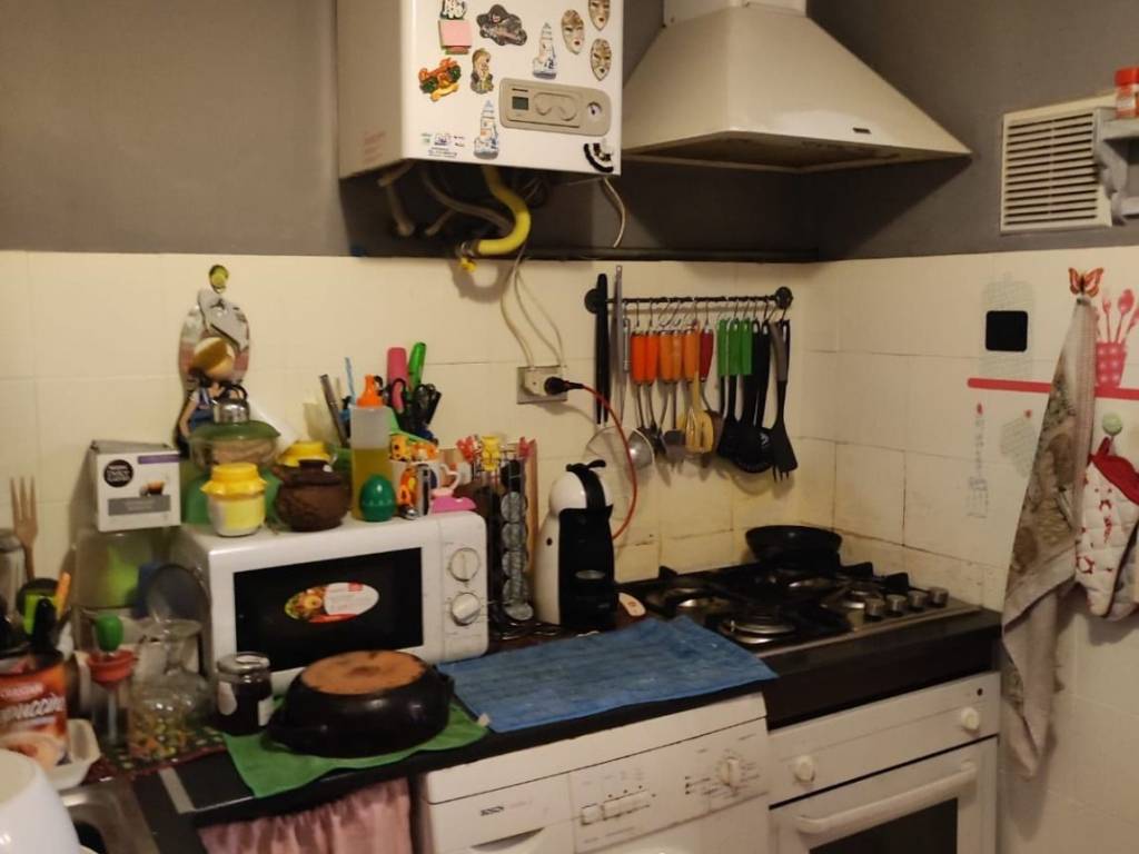 appartamento in vendita a Genova in zona Rivarolo