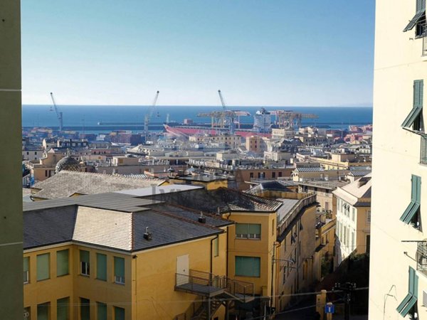 appartamento in vendita a Genova in zona Sampierdarena
