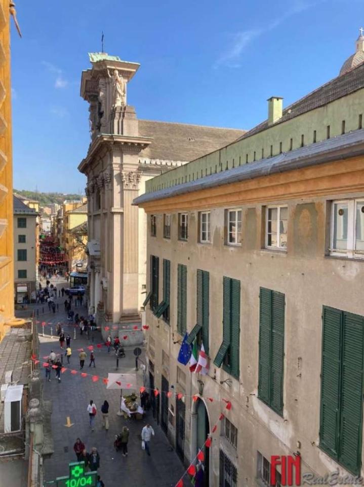 appartamento in vendita a Genova in zona Sestri Ponente