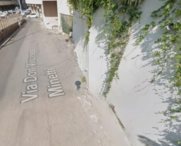 ufficio in vendita a Genova in zona Lagaccio / Granarolo